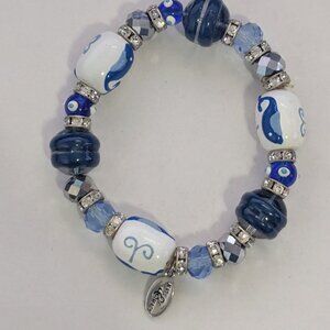 KATE & MACY Glass Ceramic Faceted Beaded Whale Stretch Bracelet